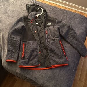 North face fleece jacket